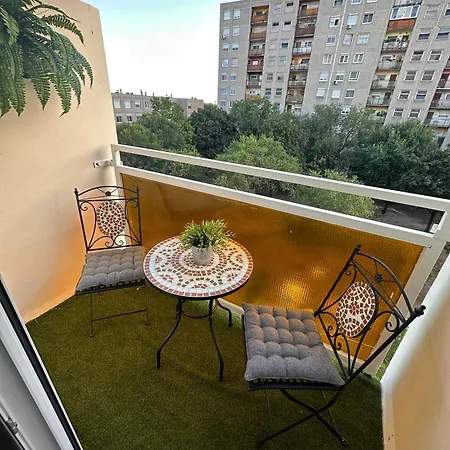 Park Apartment